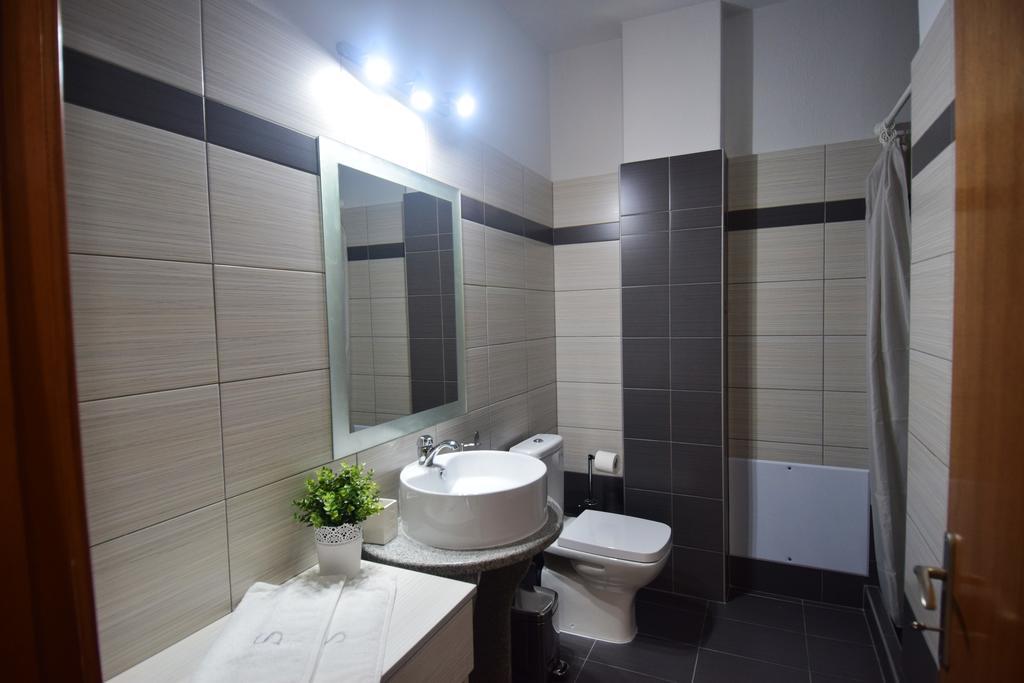 Bourlis Apartments Ασπροβάλτα Εξωτερικό φωτογραφία