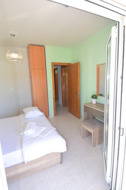 Bourlis Apartments Ασπροβάλτα Εξωτερικό φωτογραφία