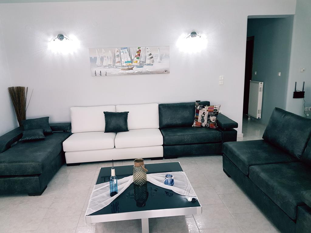 Bourlis Apartments Ασπροβάλτα Εξωτερικό φωτογραφία